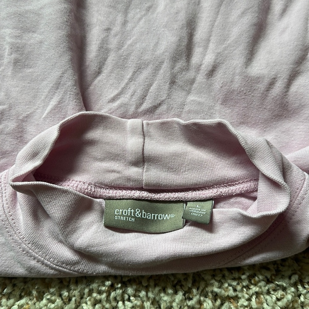 Croft & Barrow light pink mock neck - large